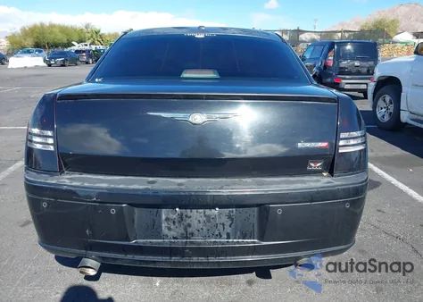 2006 Chrysler 300C Srt8 z USA, uszkodzony, nr VIN 2C3LA73W26H399554